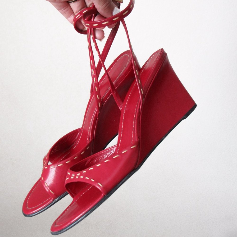 FRANCO SARTO Red Ankle Strap Wedge Heels Open Toe Sandals Sexy Chic Pair! - Picture 13 of 13